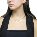 Gargantilla Rígida En V De Plata