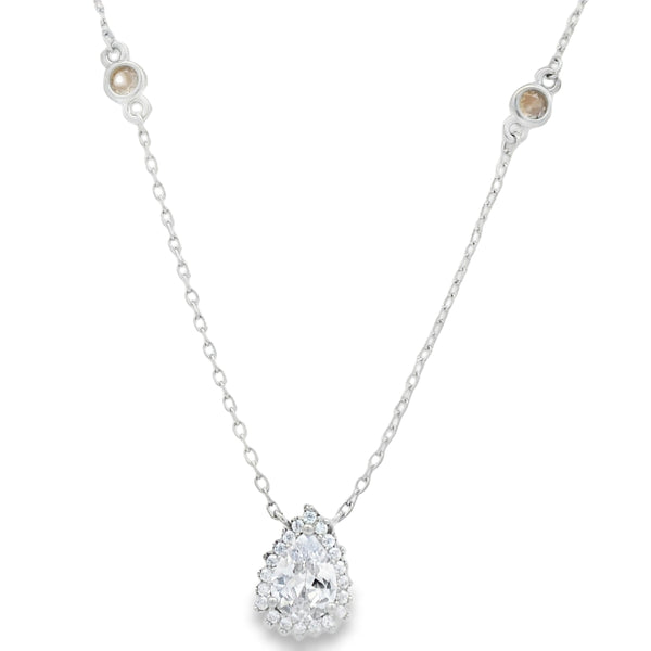 Collar de Gota de Ciconia con Círculos