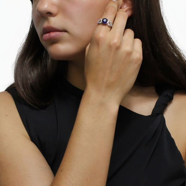 Anillo Piedra Natural con Circonias alrededor