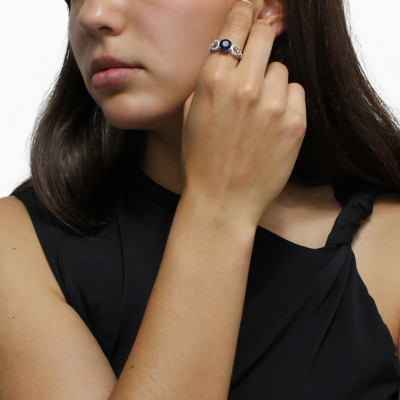 Anillo Piedra Natural con Circonias alrededor
