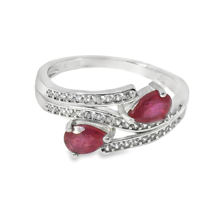 Anillo Hilera de Circonias con Piedra Natural Zafiro / 8