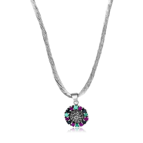 Collar Flor Piedras Preciosas Con Cordón De Seda 40 cm / Multicolor