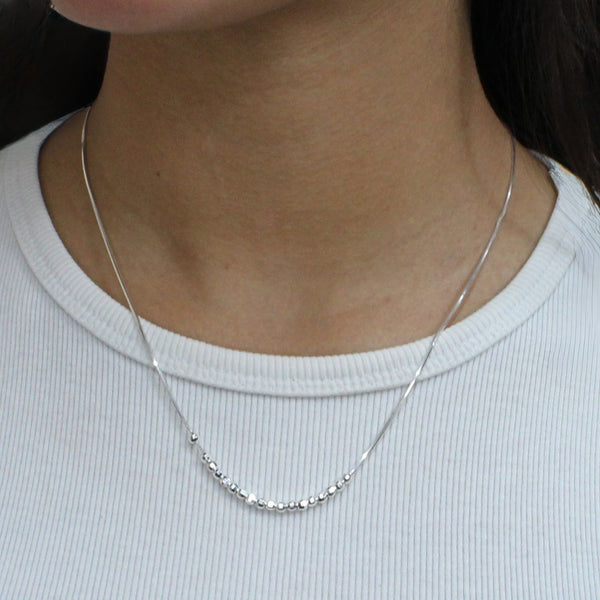 Collar Cadena de Plata con Bolitas