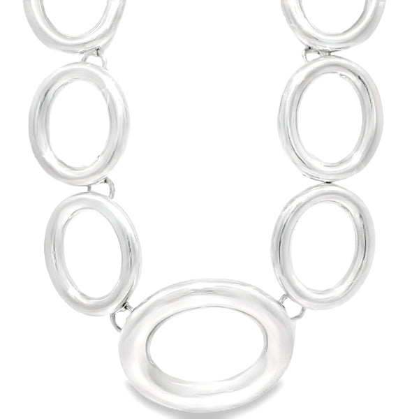Collar Oval de Plata Lisa