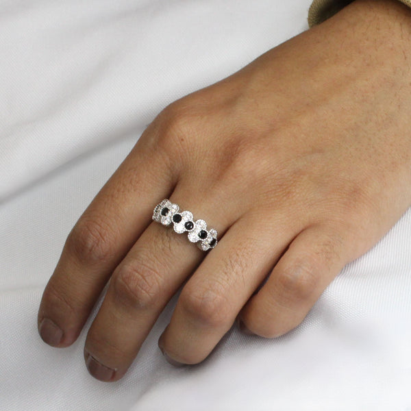 Anillo de Plata con Circonia Trebol Blanco / Negro / 5