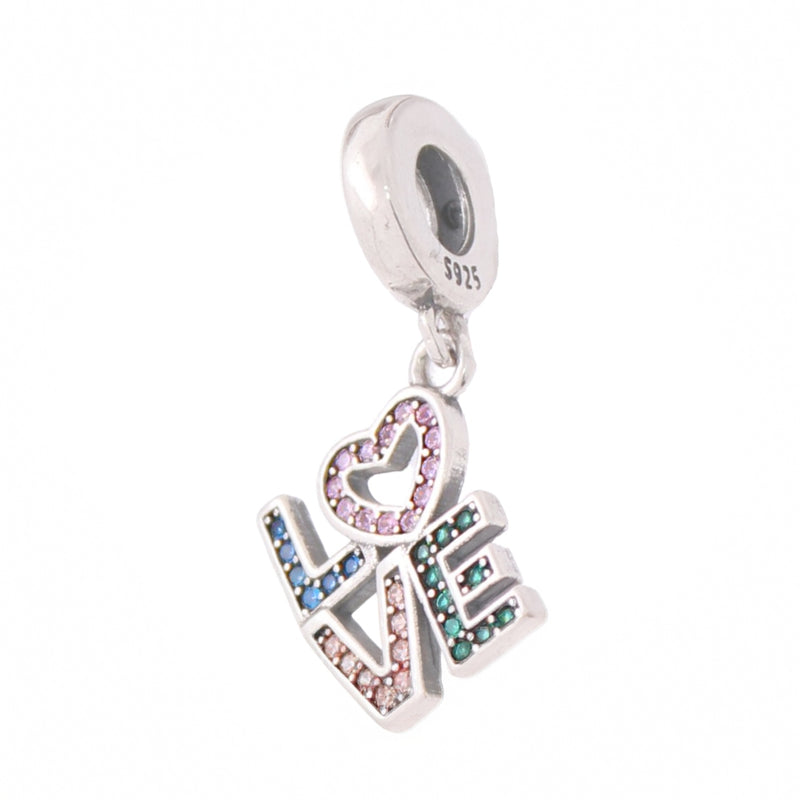 Charm de "LOVE"
