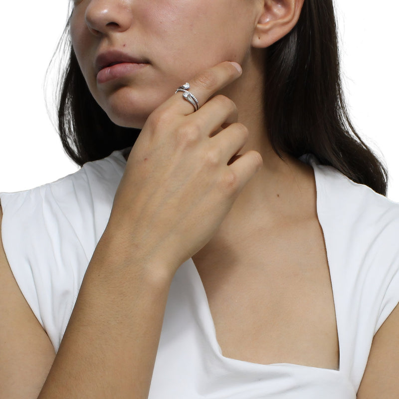 Anillo Tu y Yo de Corazon de Circonia