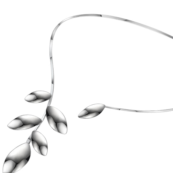 Juego Pétalos De Gargantilla Y Aretes