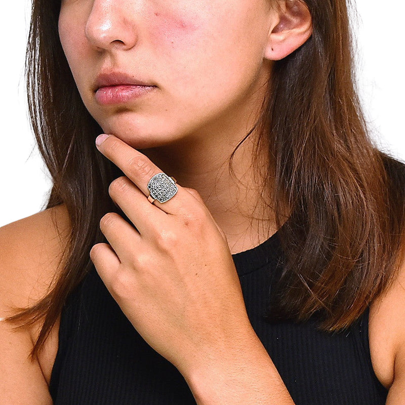 Anillo Cuadro De Plata Con Marquesita
