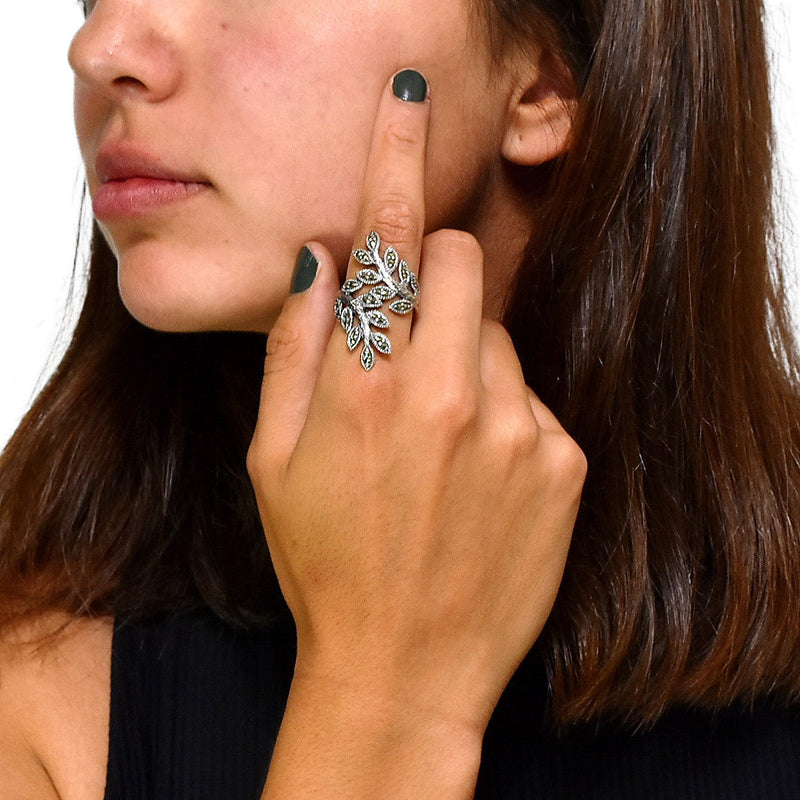 Anillo De Plata Hoja Con Marquesita
