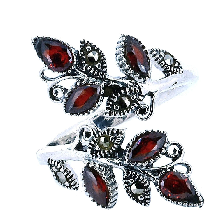 Anillo Hojas De Plata Con Marquesita