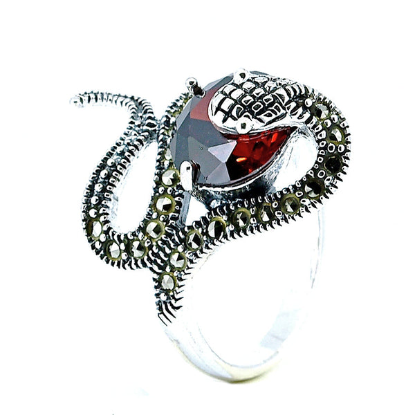 Anillo Ivy