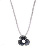 Collar Seda Con Dije Flor Plata Con Marquesita