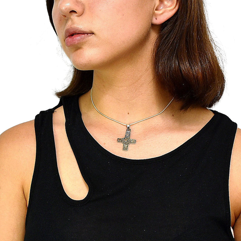 Cruz De Plata Con Dibujo De Pájaros