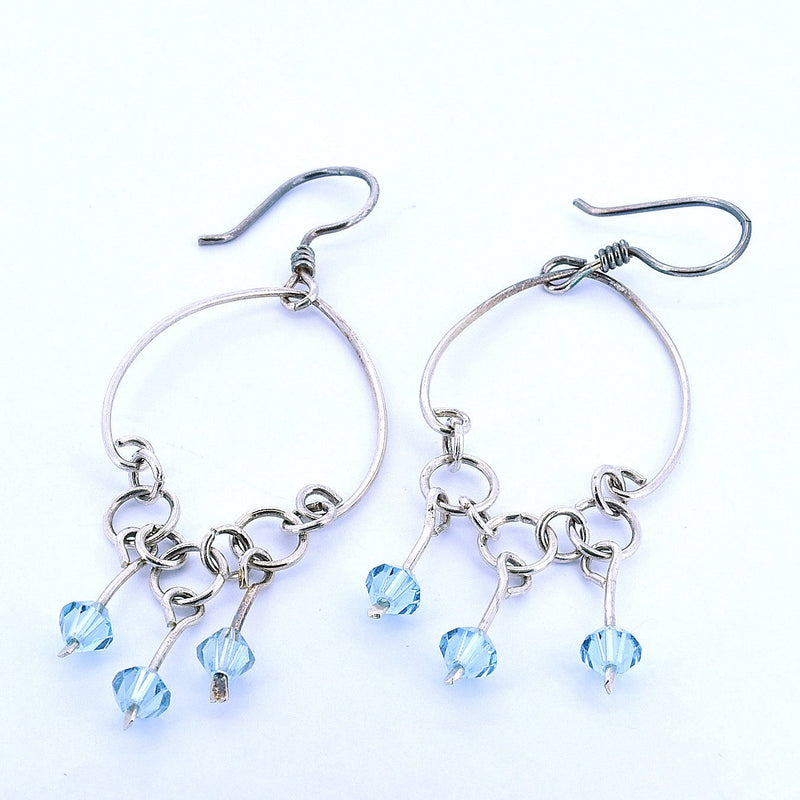 Arete de Plata con Cristales Colgantes